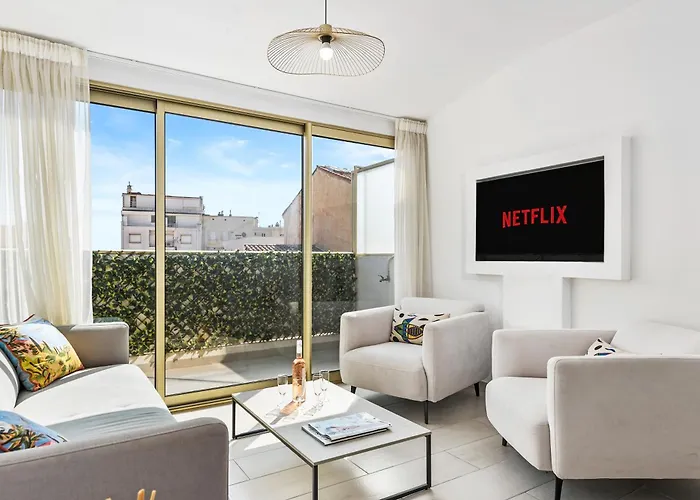 Hypercentre - Palais - Croisette - - Ci * Cannes