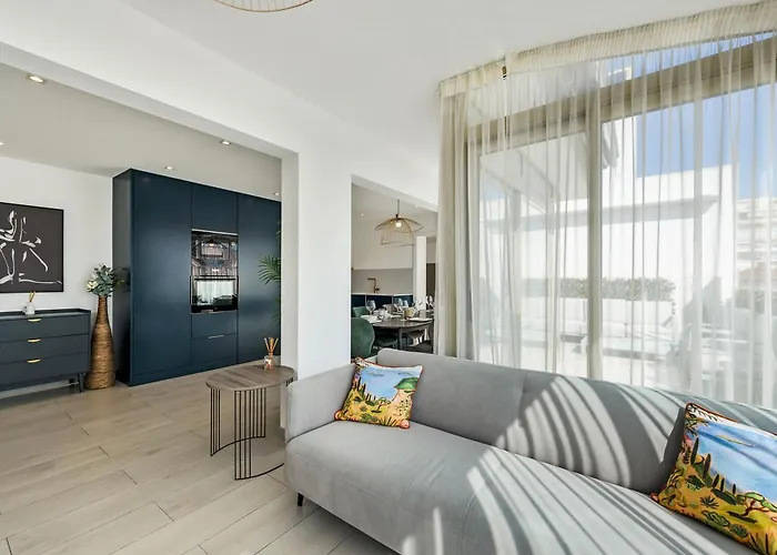 Hypercentre - Palais - Croisette - - Ci *