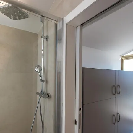 Hypercentre - Palais - Croisette - - Ci * Κάννες